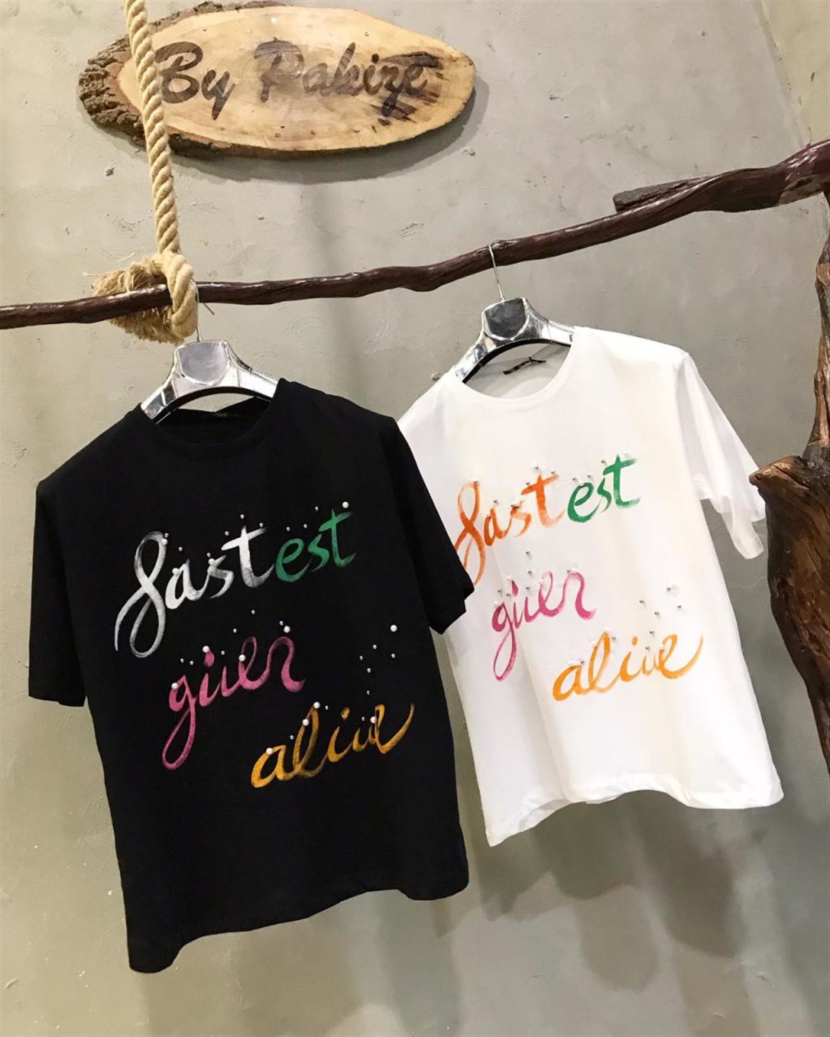 İnci Detaylı Tshirt (BEYAZ& SİYAH)