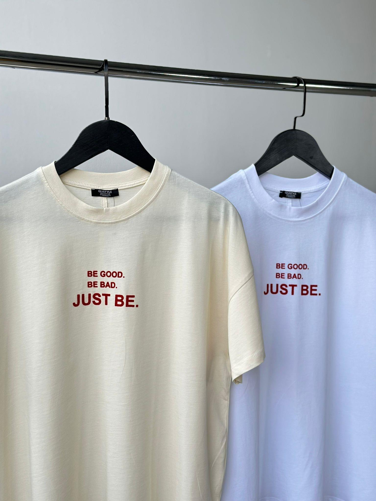 Just Be Yazı Baskılı Oversize Tişört (Vanilya)