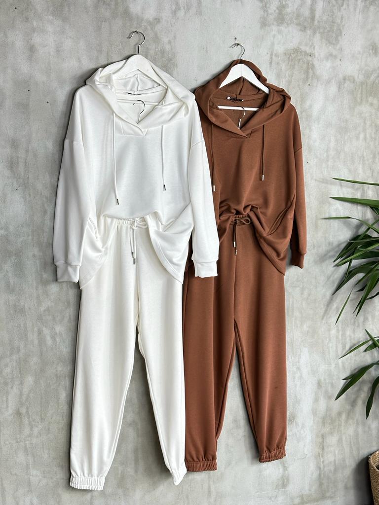 Kapşonlu Oval Kesim Kadın Sweat (Beyaz)