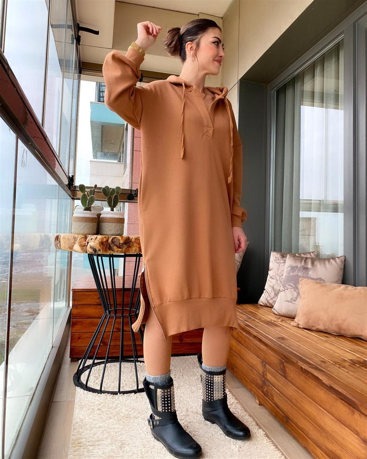 Kapşonlu Salaş Model Sweat Elbise (CAMEL)