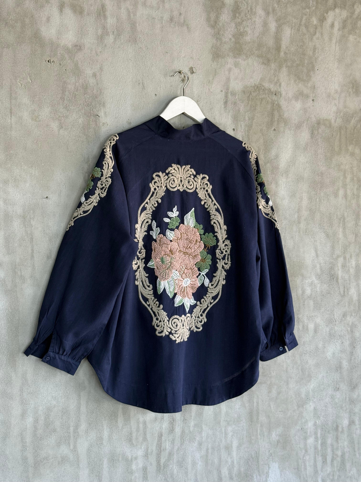 Keten Kumaş Nakış İşçilikli Oversize Kimono (Lacivert)