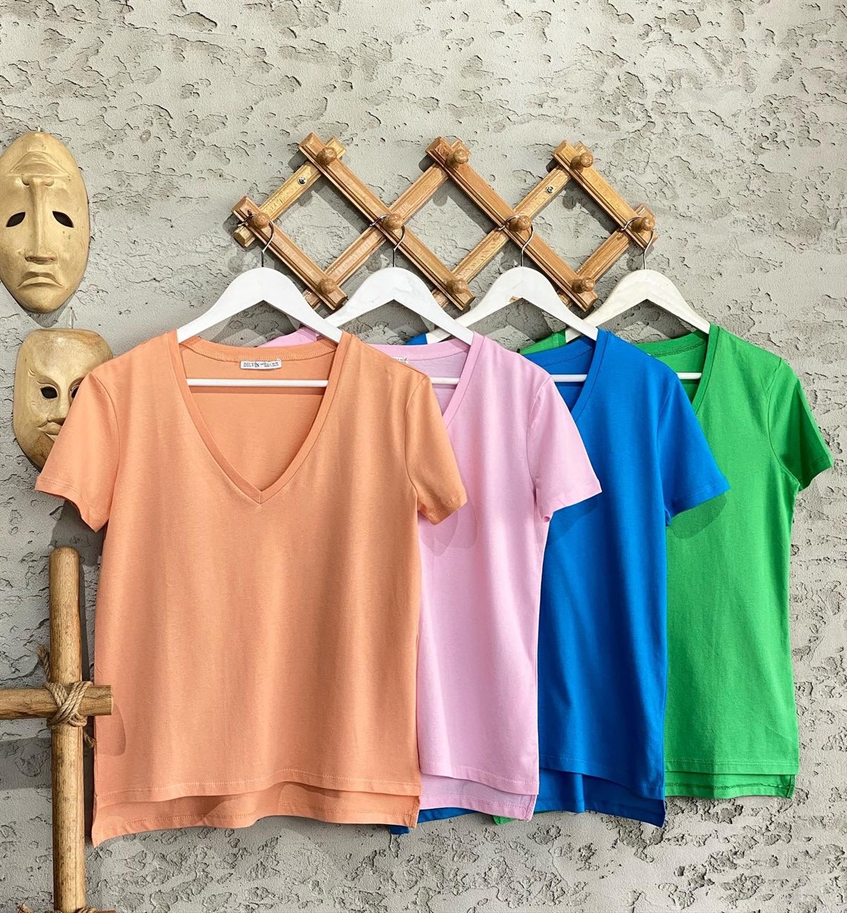 Kısa Kol V Yakalı Basic Tişört (Mavi/Yeşil)