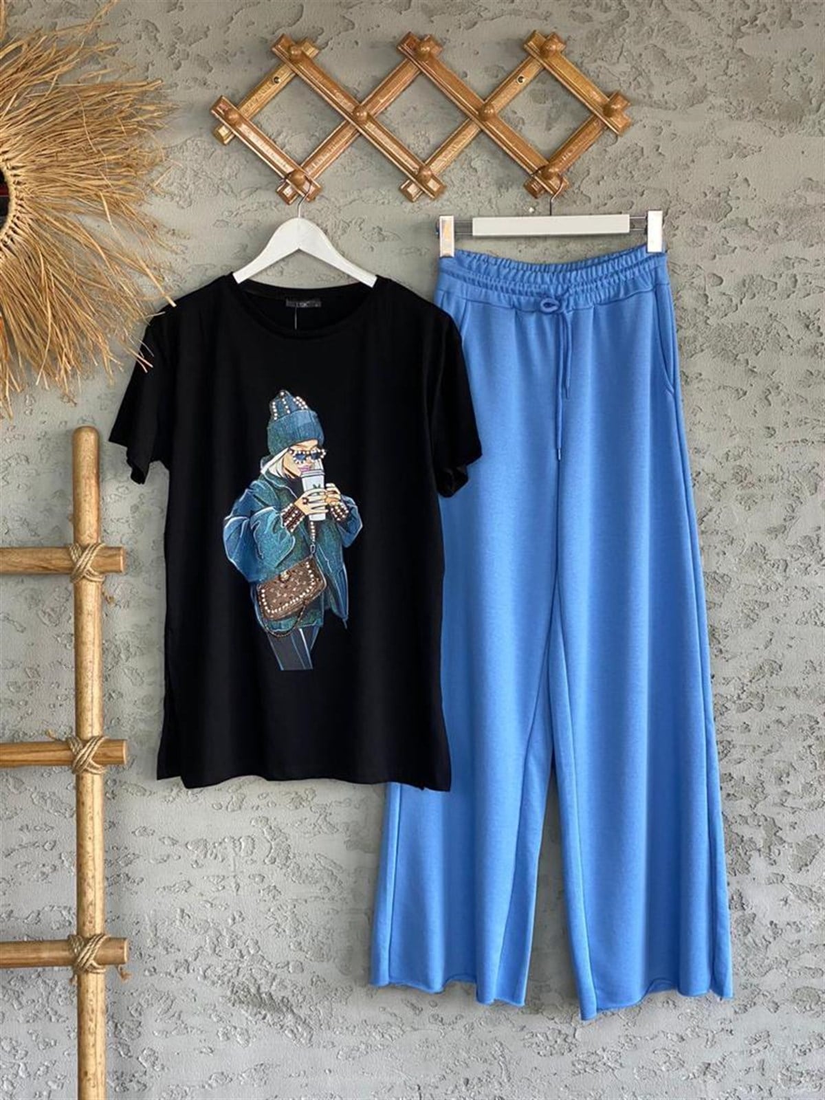 Kız Baskılı Taşlı Tshirt (Siyah)