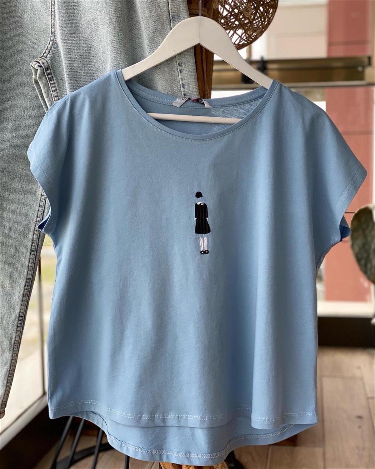 Kız Nakış Detaylı Tshirt (İndigo)
