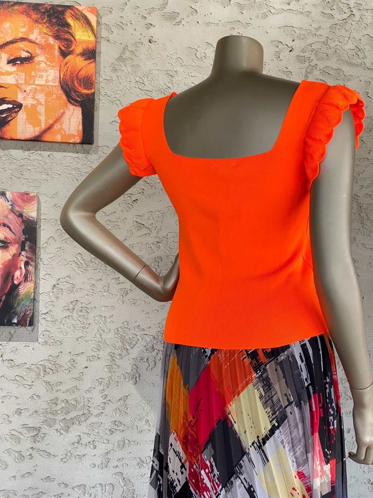 Kolu Fırfırlı Kare Yaka Triko Bluz (Oranj)