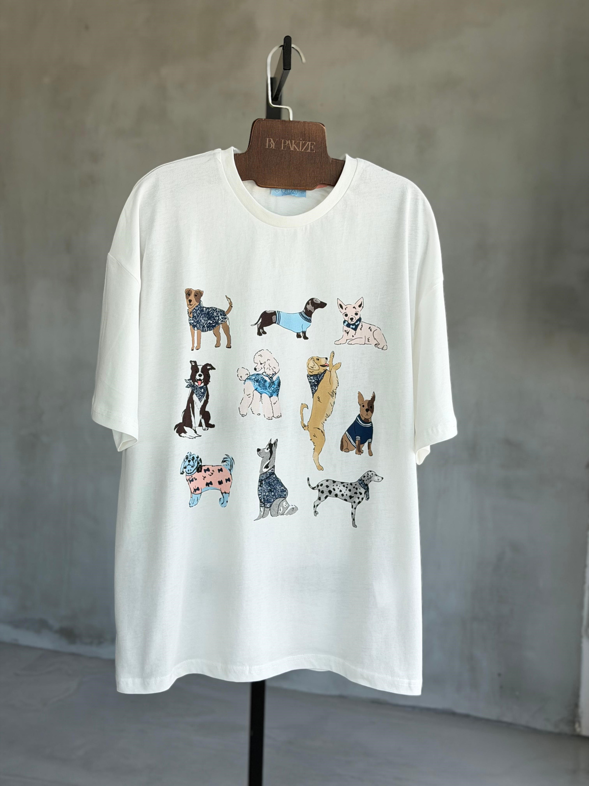 Köpek Figürlü Oversize Tişört (Ekru)
