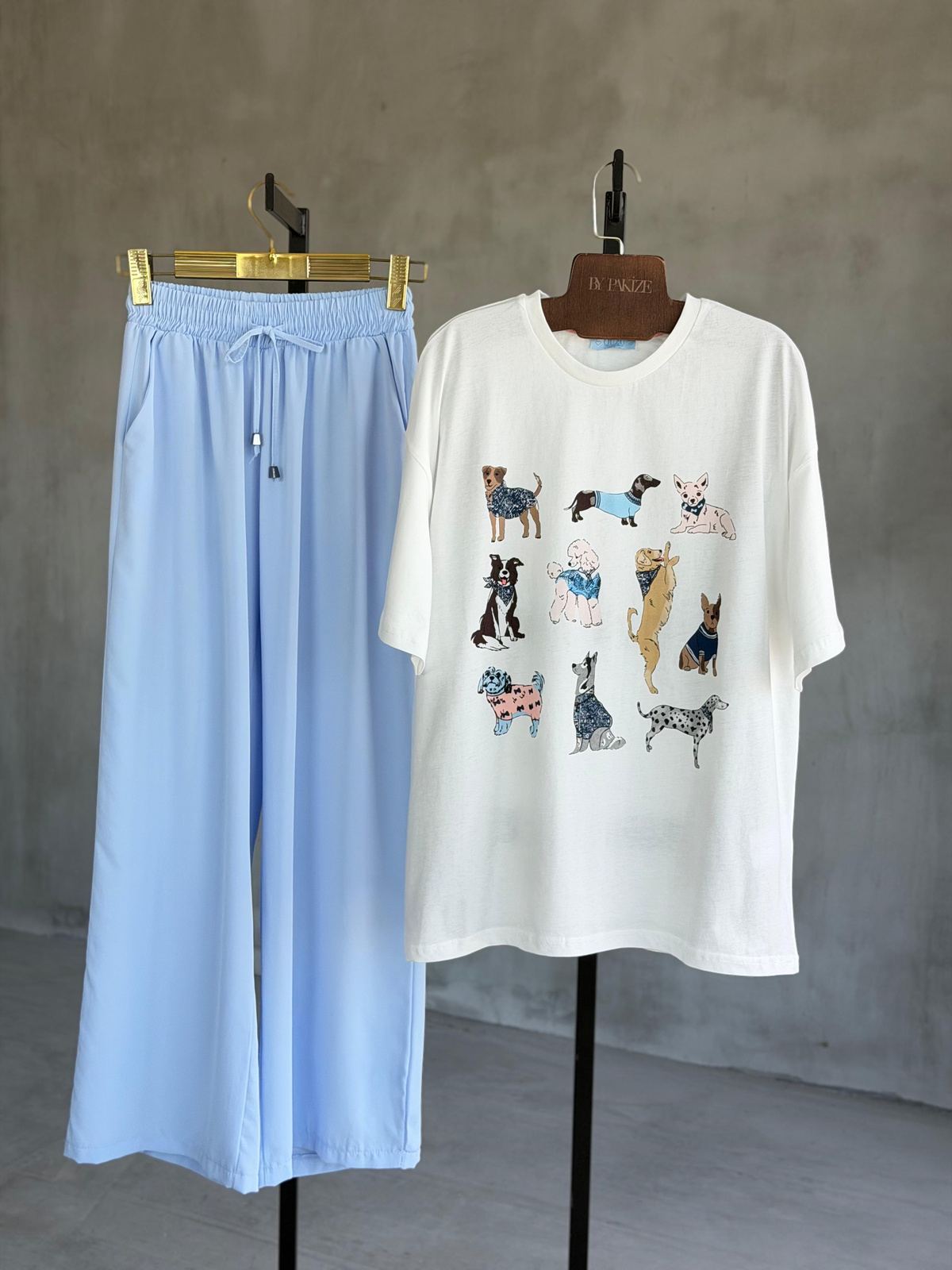 Köpek Figürlü Oversize Tişört (Ekru)