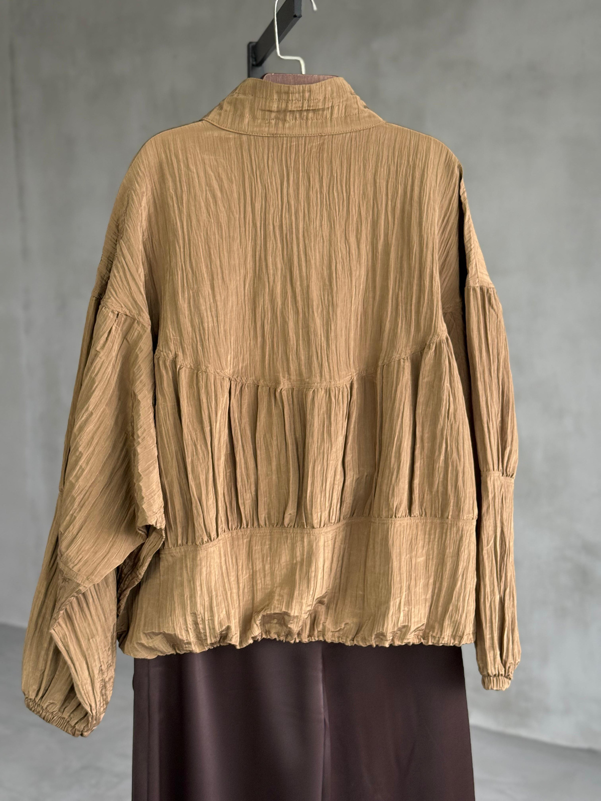 Krınkıl Dik Yaka Büzgü Detaylı Ceket (Camel)