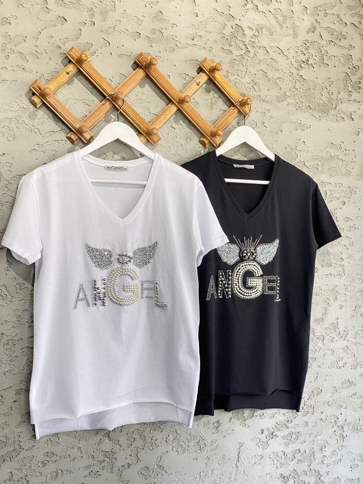 Kristal İnci İşlemeli Angel Tshirt (Siyah/Beyaz)