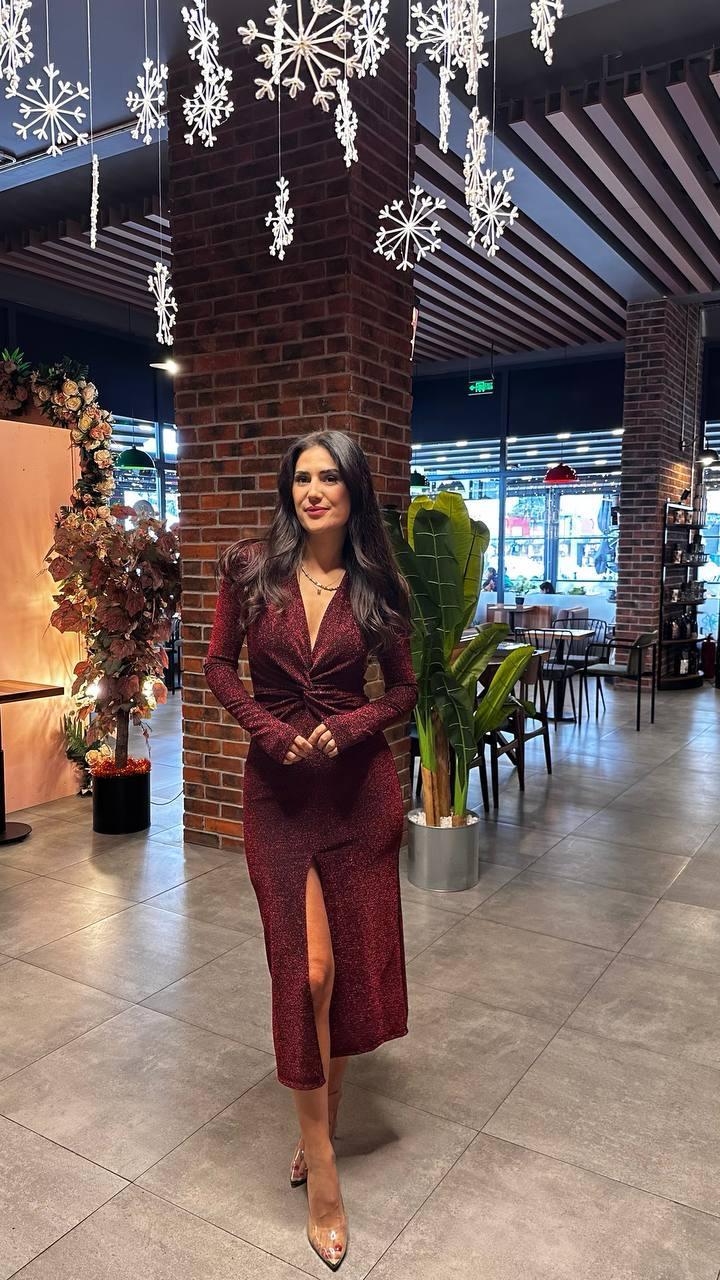 Kruvaze Yaka Düğüm Detaylı Simli Elbise (Bordo)