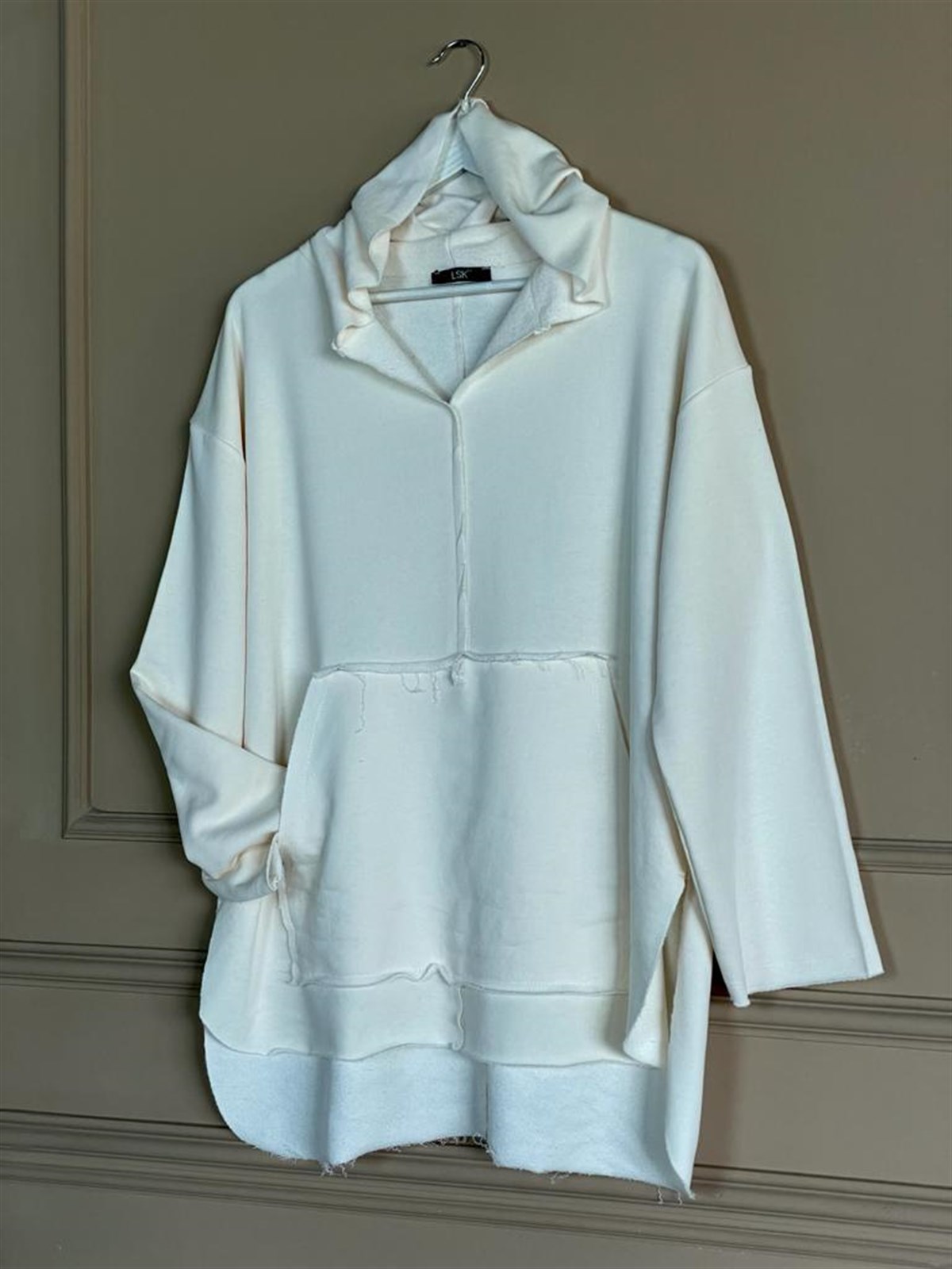 Lazer Kesim Cep Detaylı Sweat (Ekru)