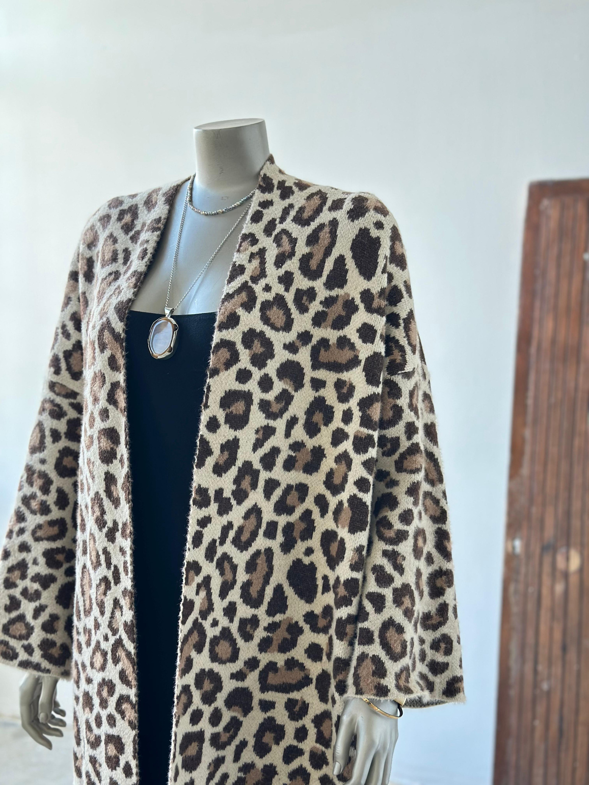 Leopar Desenli Angora Maxsi Boy Hırka (Kahve) 