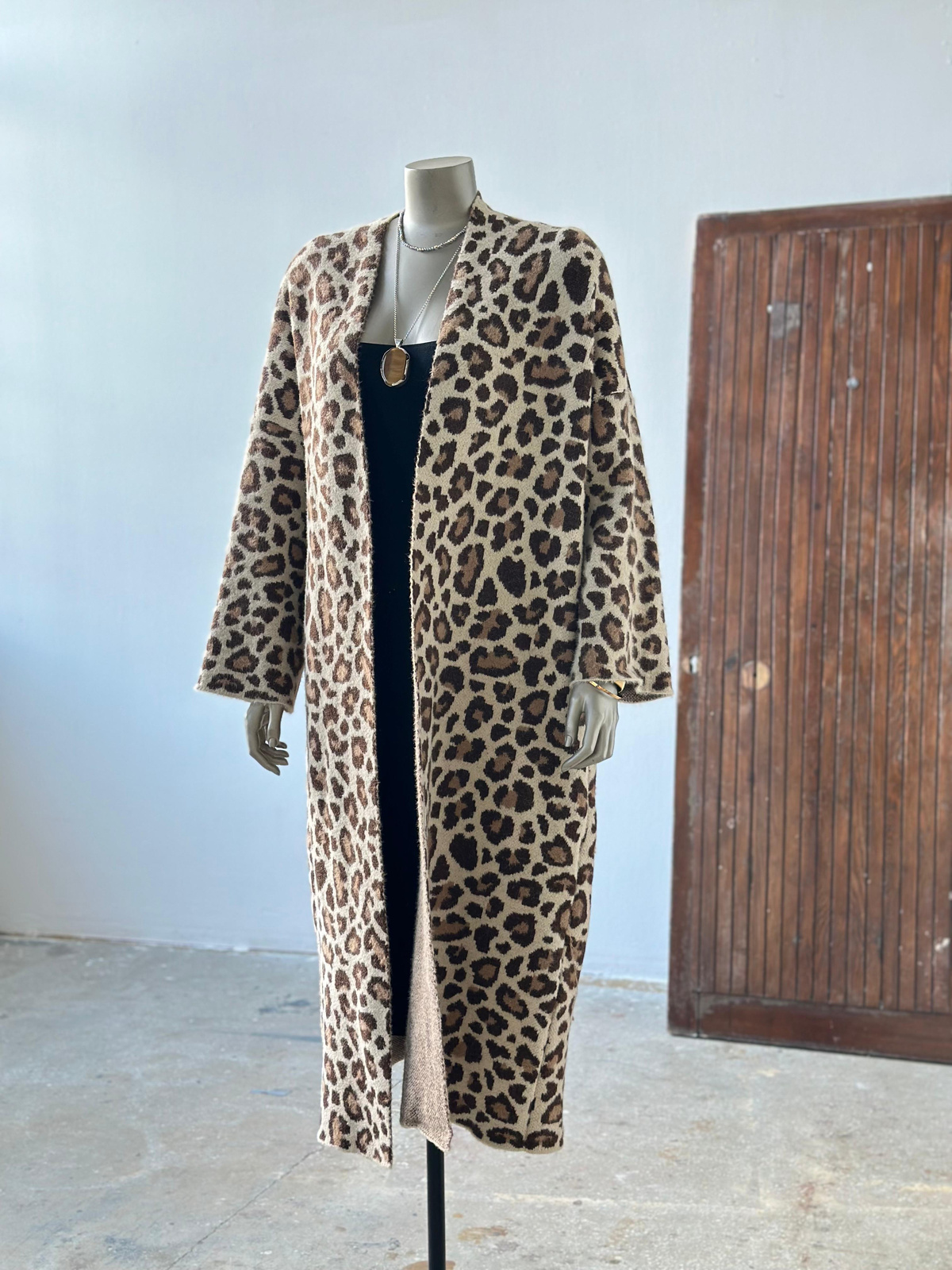 Leopar Desenli Angora Maxsi Boy Hırka (Kahve) 