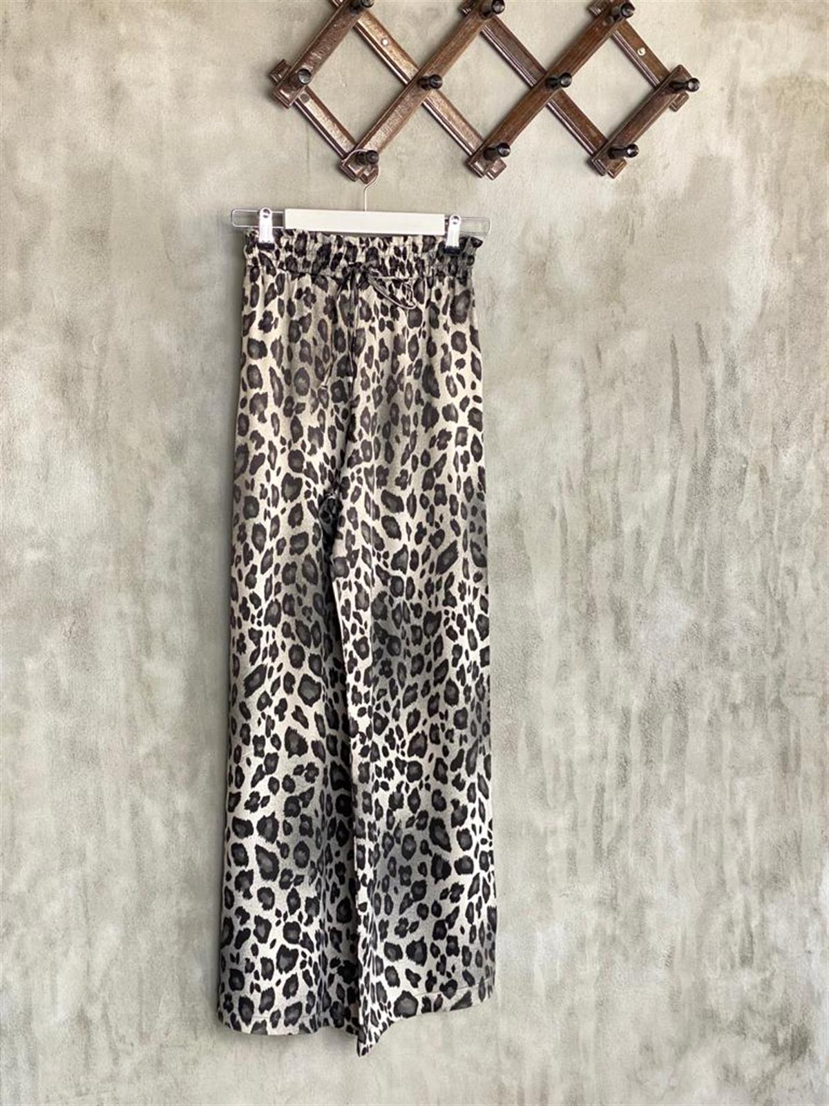 Leopar Desenli Gömlekli Saten Takım (Gri)