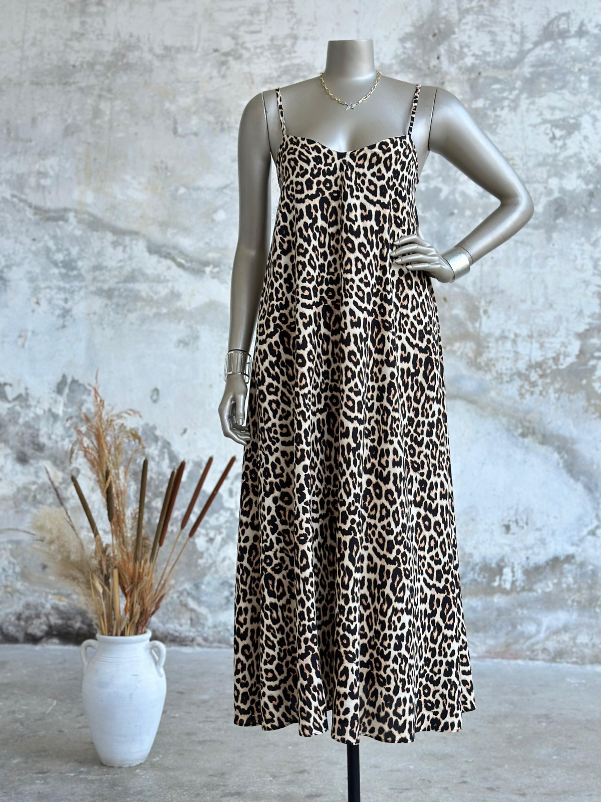 Leopar Desenli Halter Yaka Elbise (Kahve)