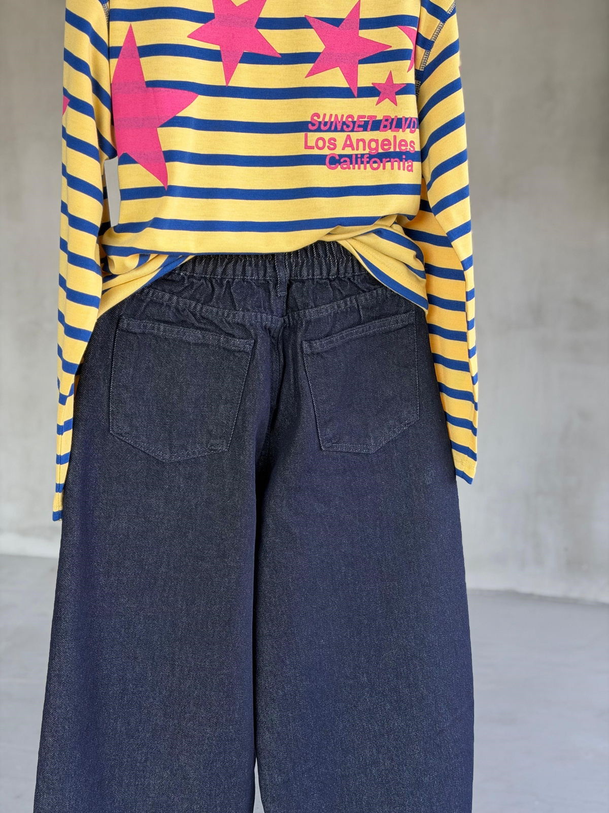 Los Angeles Sırt Yıldız Baskılı Çizgili Sweatshirt(Sarı-Mavi)