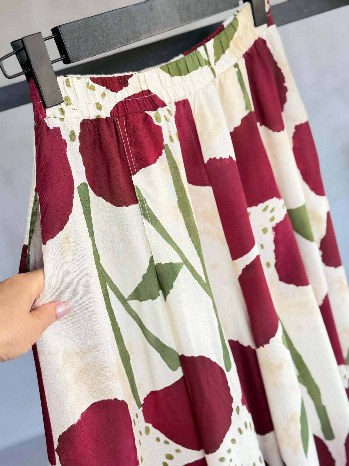 Masalsı Çiçek Desenli Takım (Bordo)