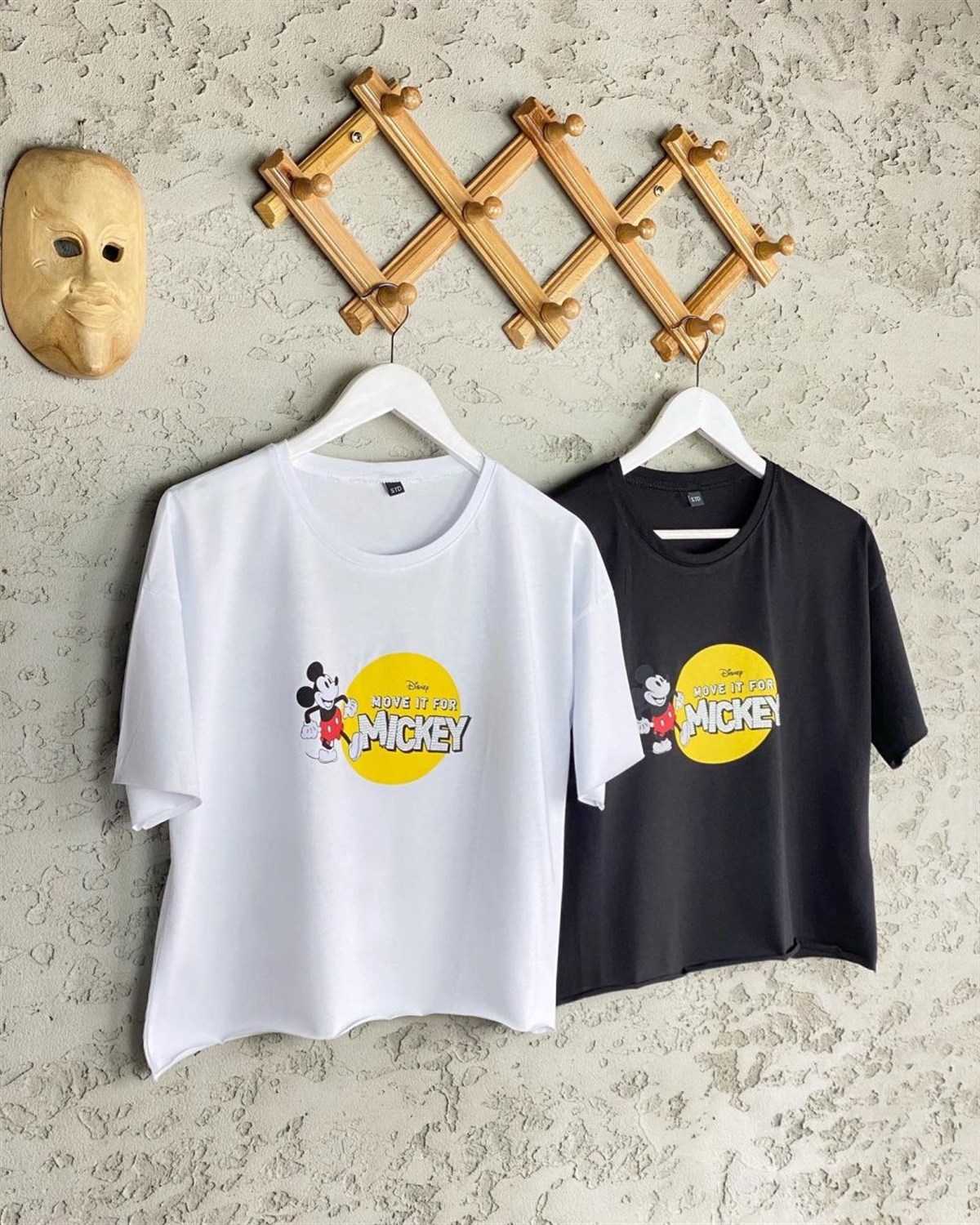 Mickey Mouse Emojili Taş İşçili Tshirt (Beyaz)