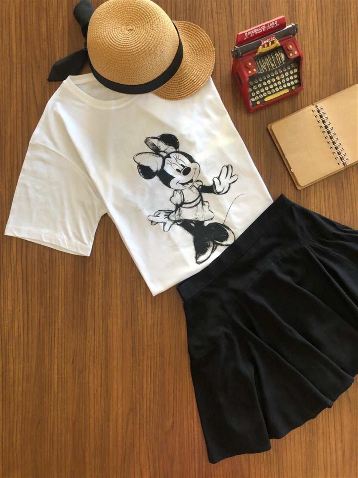 Mickey Mouse Tshirt (SİYAH)