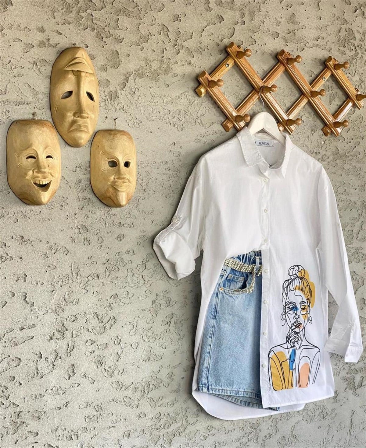 Minimalist Kız Detay Gömlek (Beyaz)