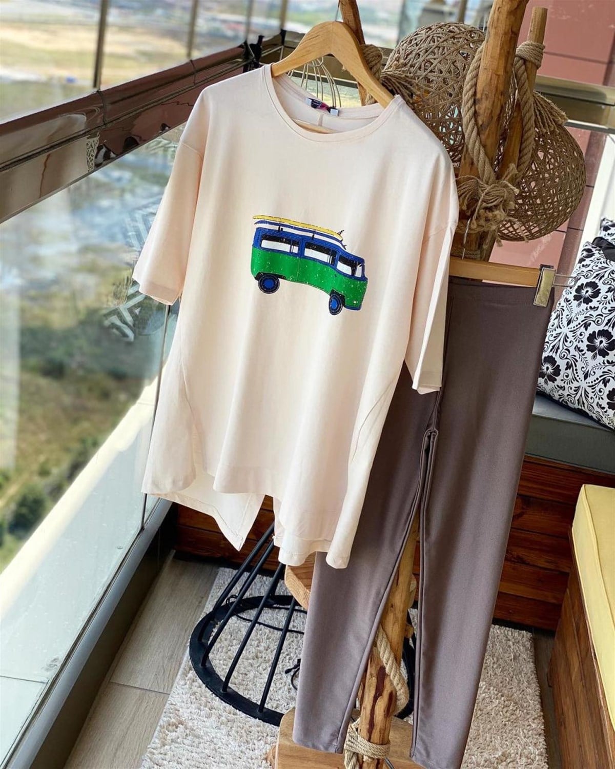 Minübüs Baskılı Salaş Model Penye Tunik Tshirt  (BEJ)