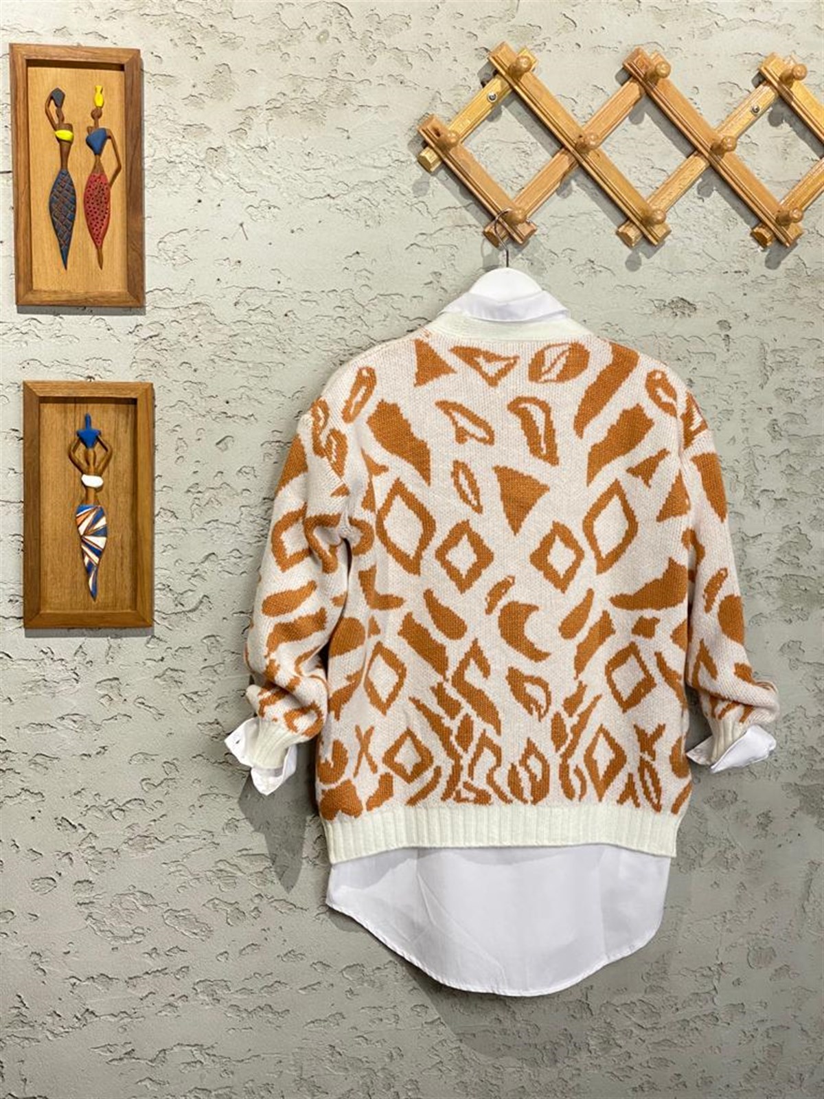 Motif Desenli Örgü Çelik Hırka (Ten)