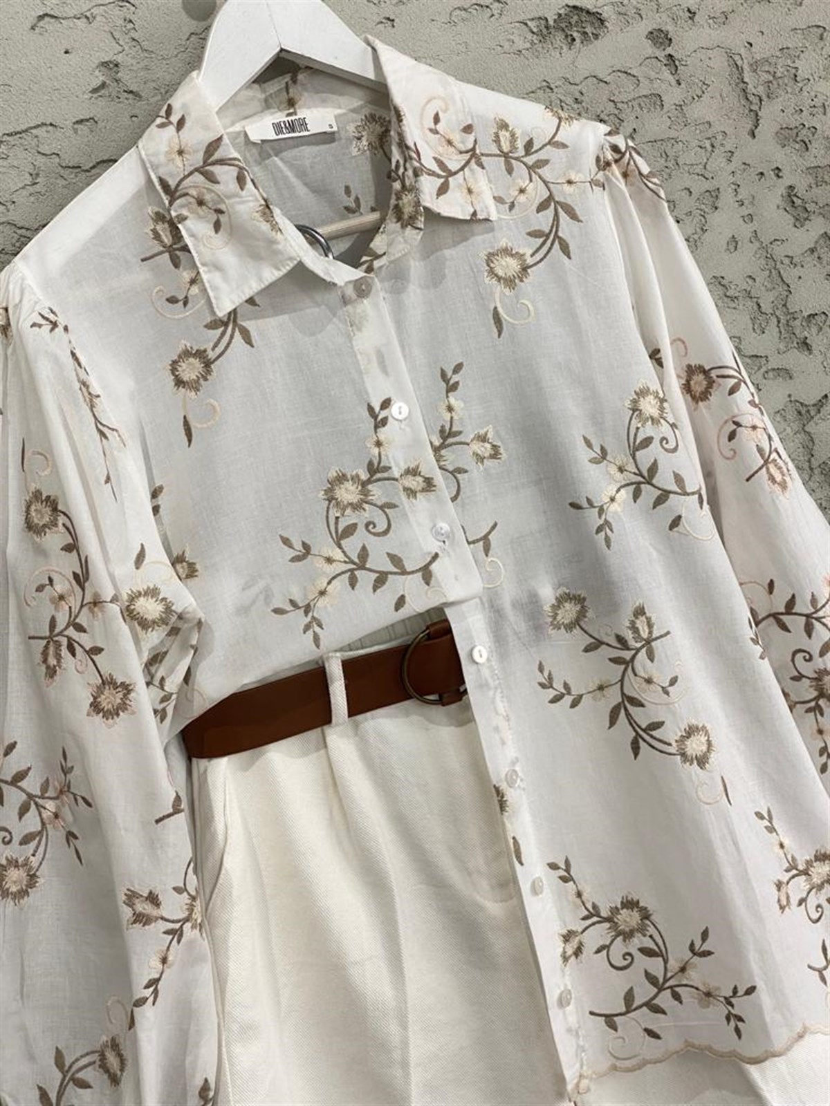 Nakış İşçilikli Poplin Gömlek (Vizon)