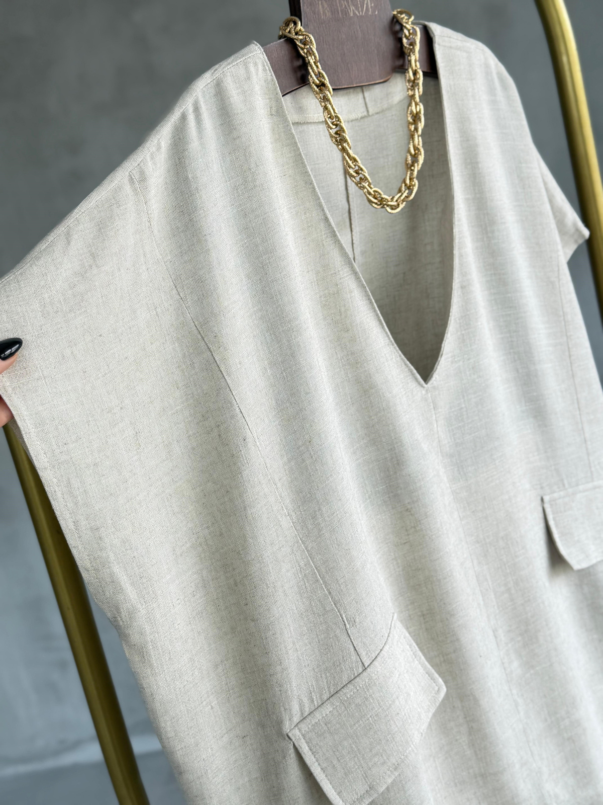 Naturel Keten V Yaka Cepli Oversize Bluz (Naturel)
