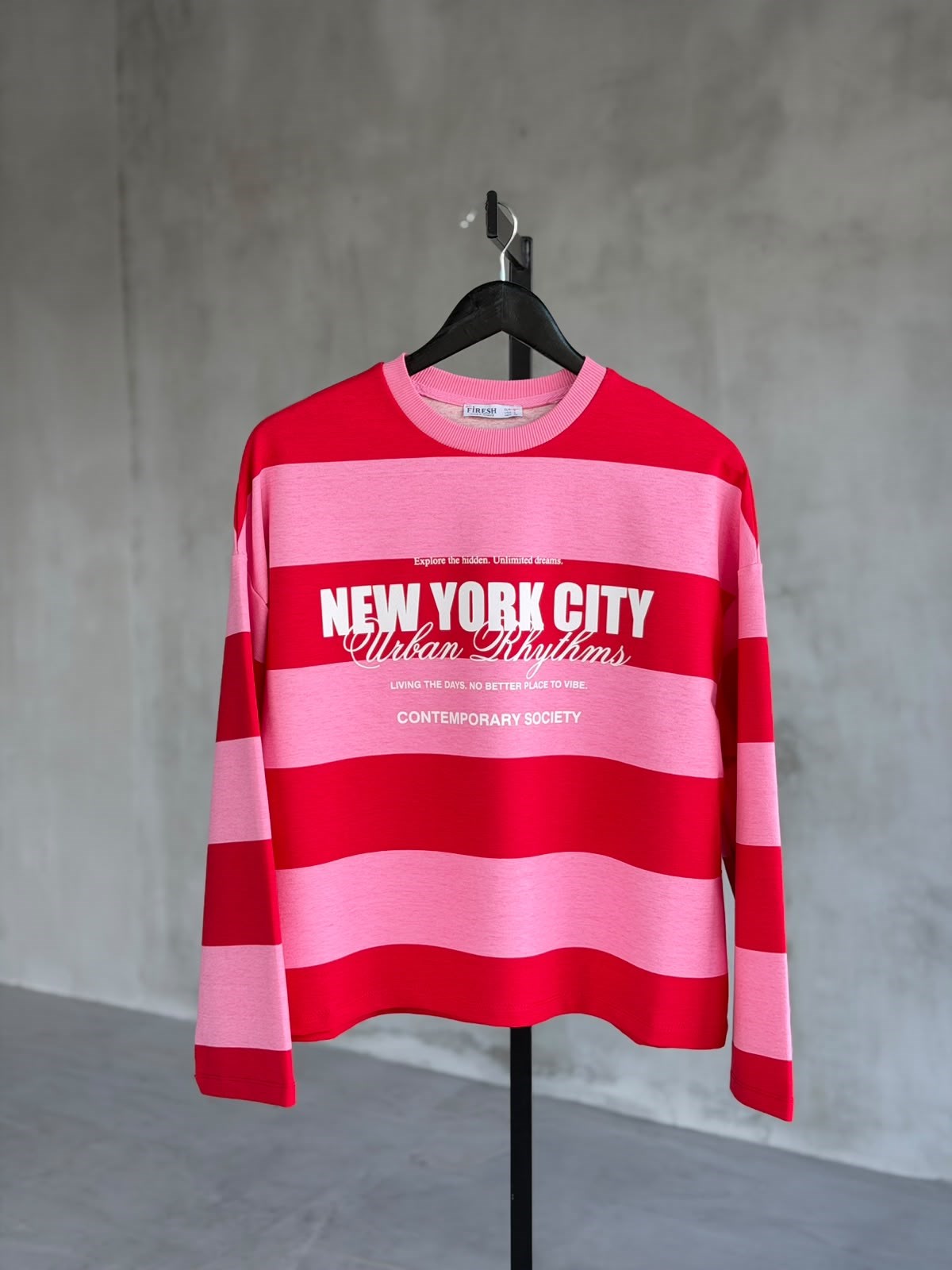 New York Baskılı Çizgili Sweatshirt (Kırmızı)