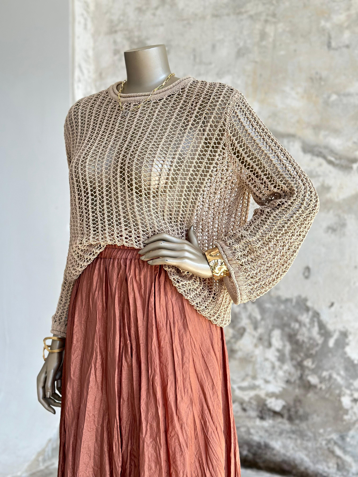 Oversize Delikli Kazak (Camel)