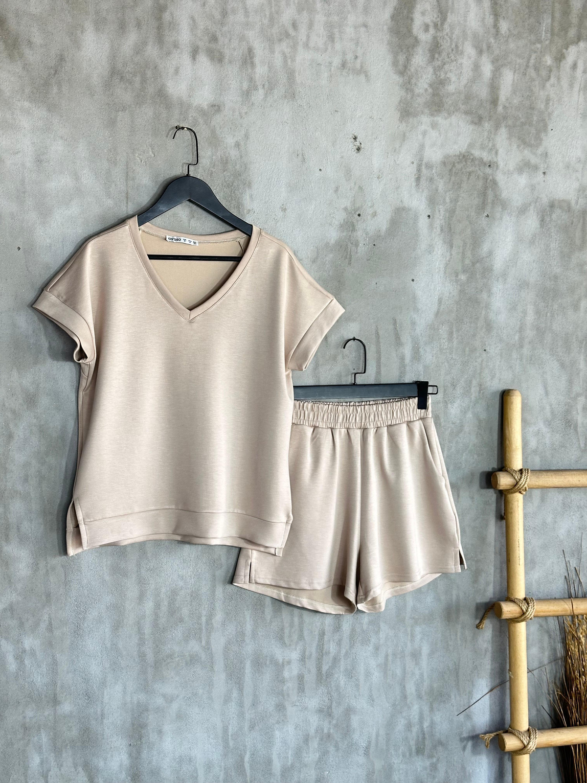 Oysho Kumaş Basic Model Şortlu Takım (Bej)
