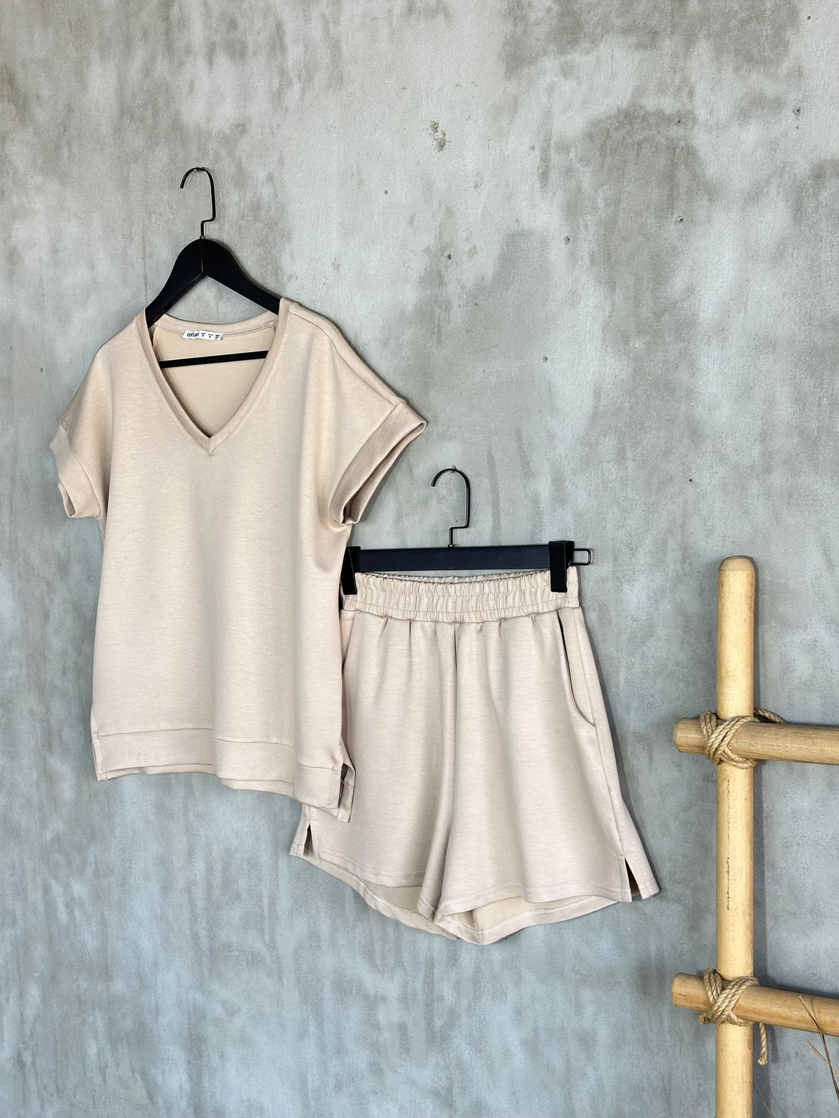 Oysho Kumaş Basic Model Şortlu Takım (Bej)