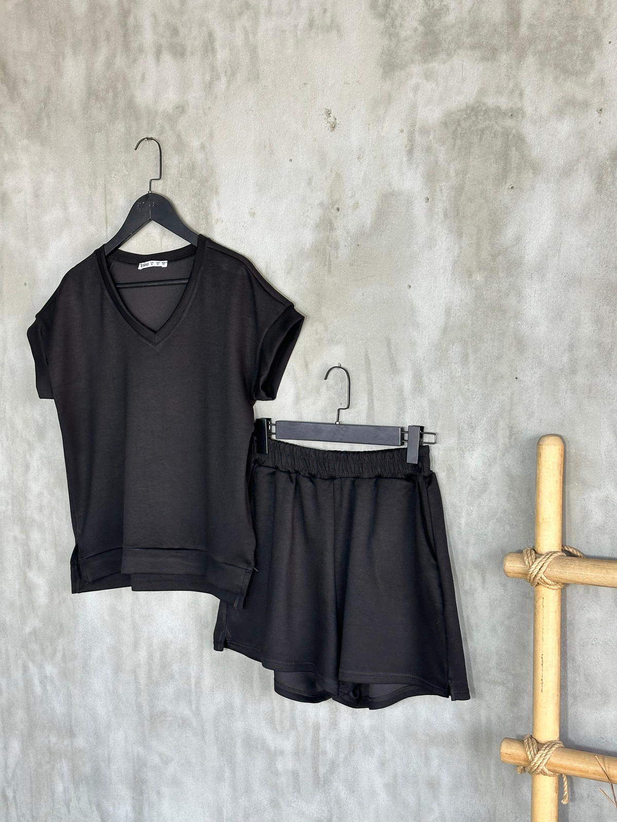 Oysho Kumaş Basic Model Şortlu Takım (Siyah)