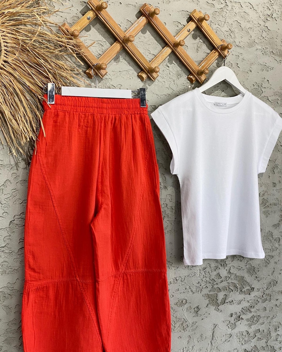 Paça Detaylı Bol Kesim Cepli Pantolon (Orange)
