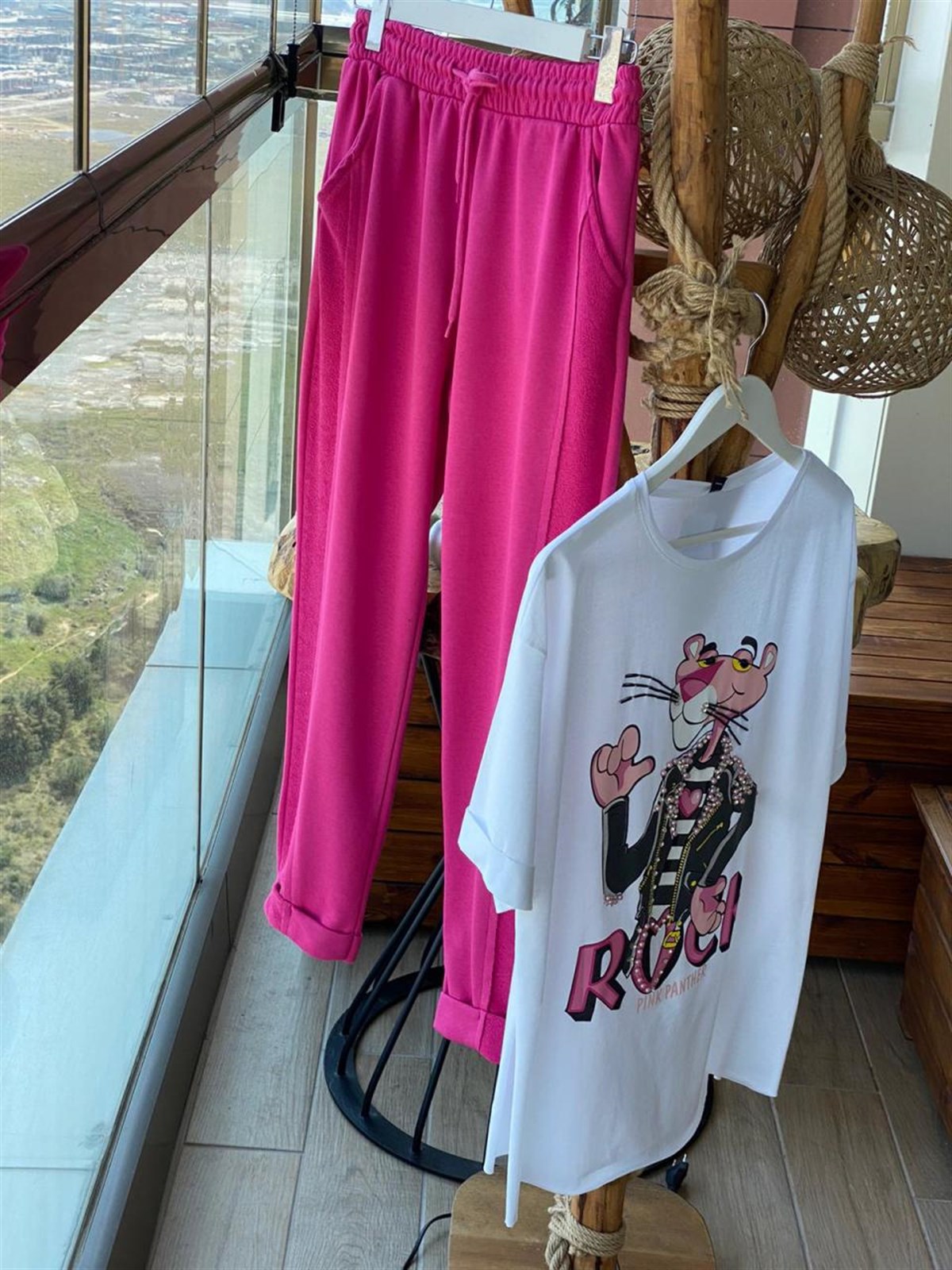 Paçası Katlama Detaylı Eşofman Pantolon (FUŞYA)