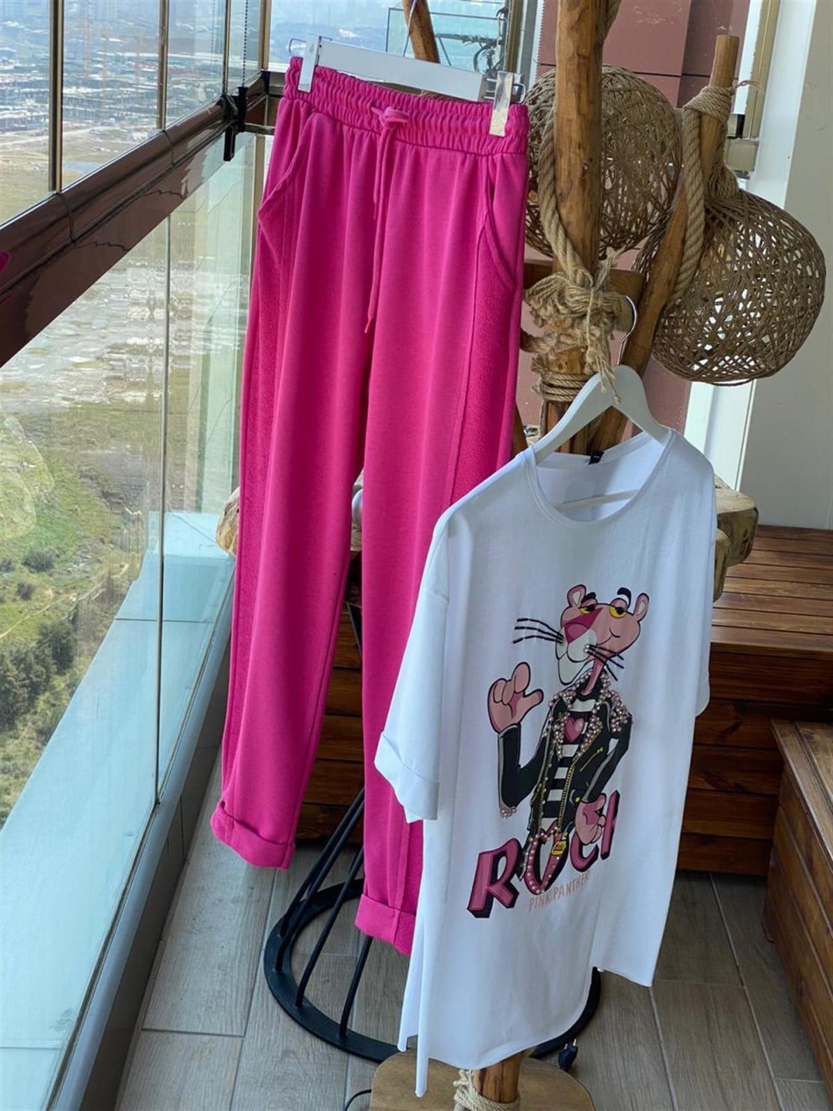 Paçası Katlama Detaylı Eşofman Pantolon (FUŞYA)
