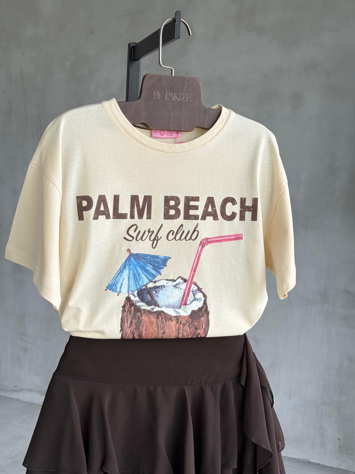 Palm Beach Coconut Baskılı Tişört (Krem)