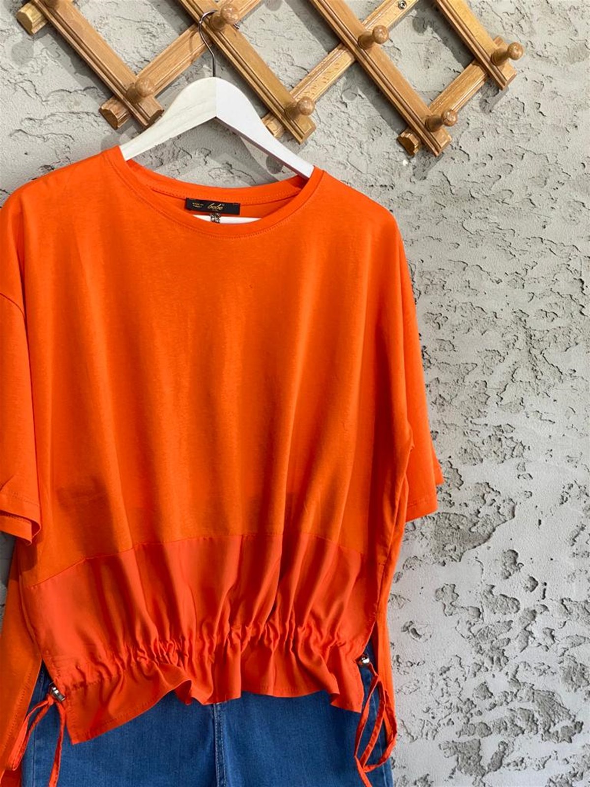 Paraşüt Kumaş Ön Büzgülü Tshirt (Oranj)