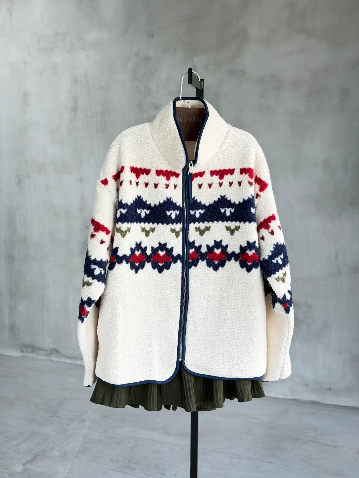 Peluş Teddy Kilim Desenli Cepli Ceket (Lacivert)