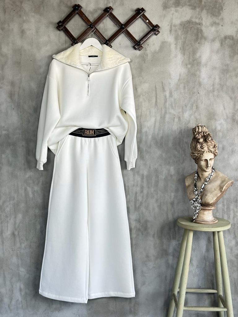 Peluş Yaka Yarım Fermuarlı Şardonlu Kadın Sweat (Beyaz)