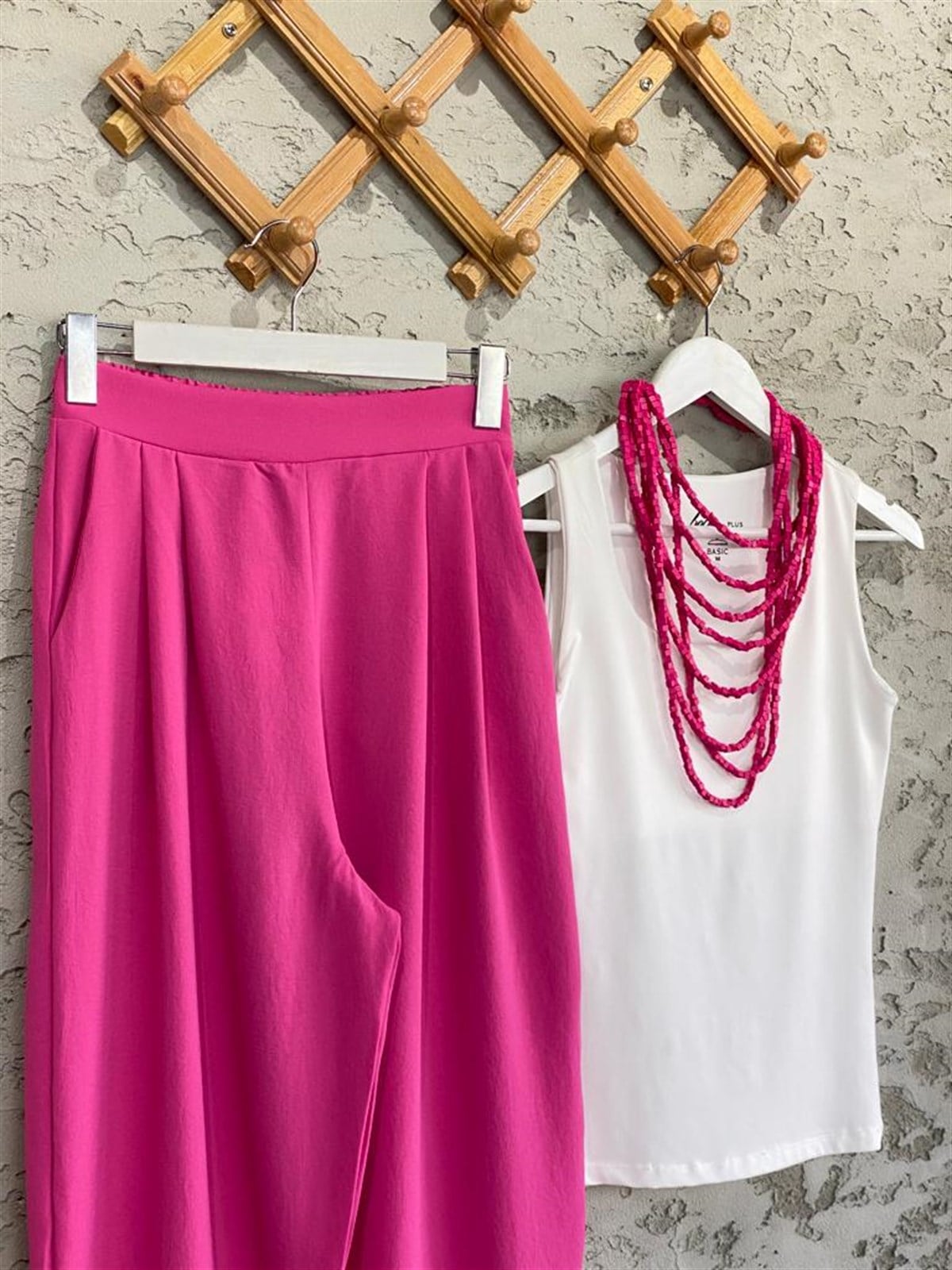 Pilili Bombeli Paça Detay Pantolon (Pembe)