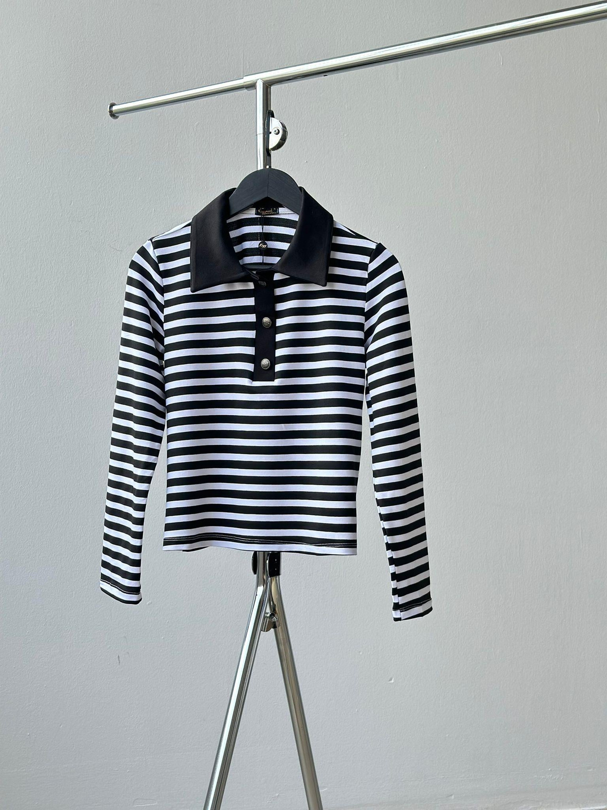 Polo Yaka Çizgili Sweat (Siyah)