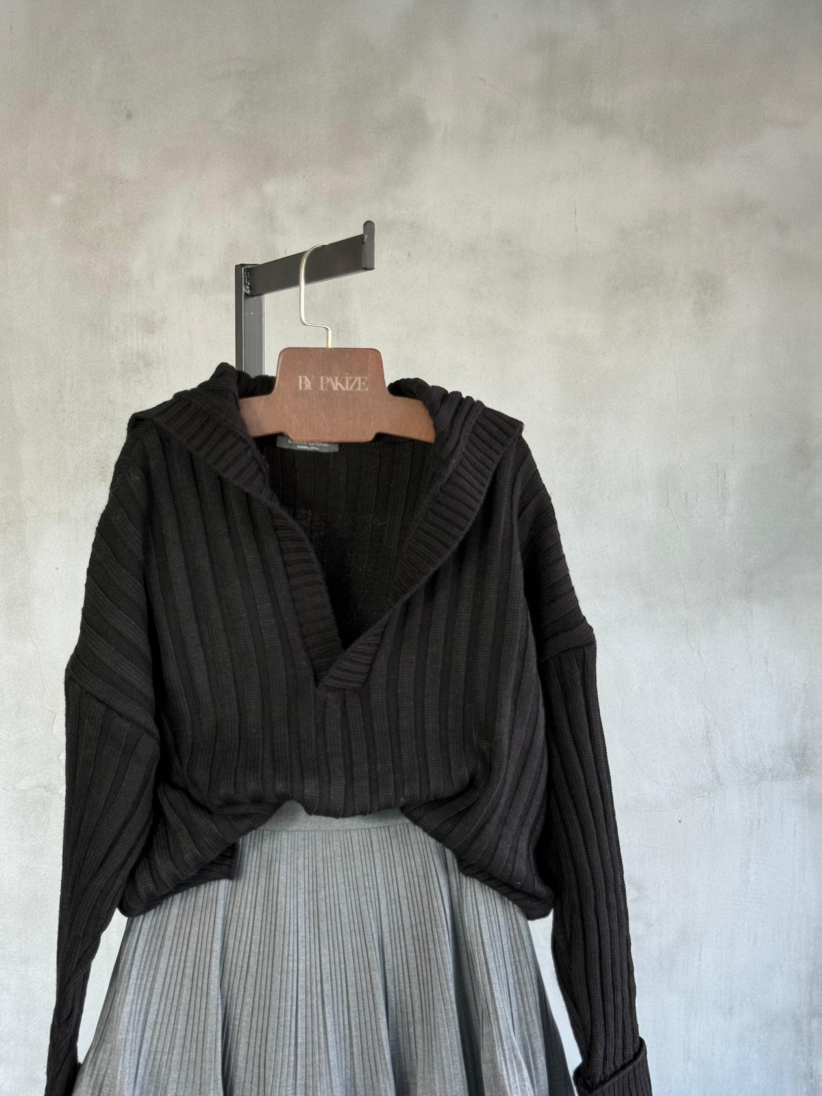 Polo Yaka Oversize Kazak (Siyah)