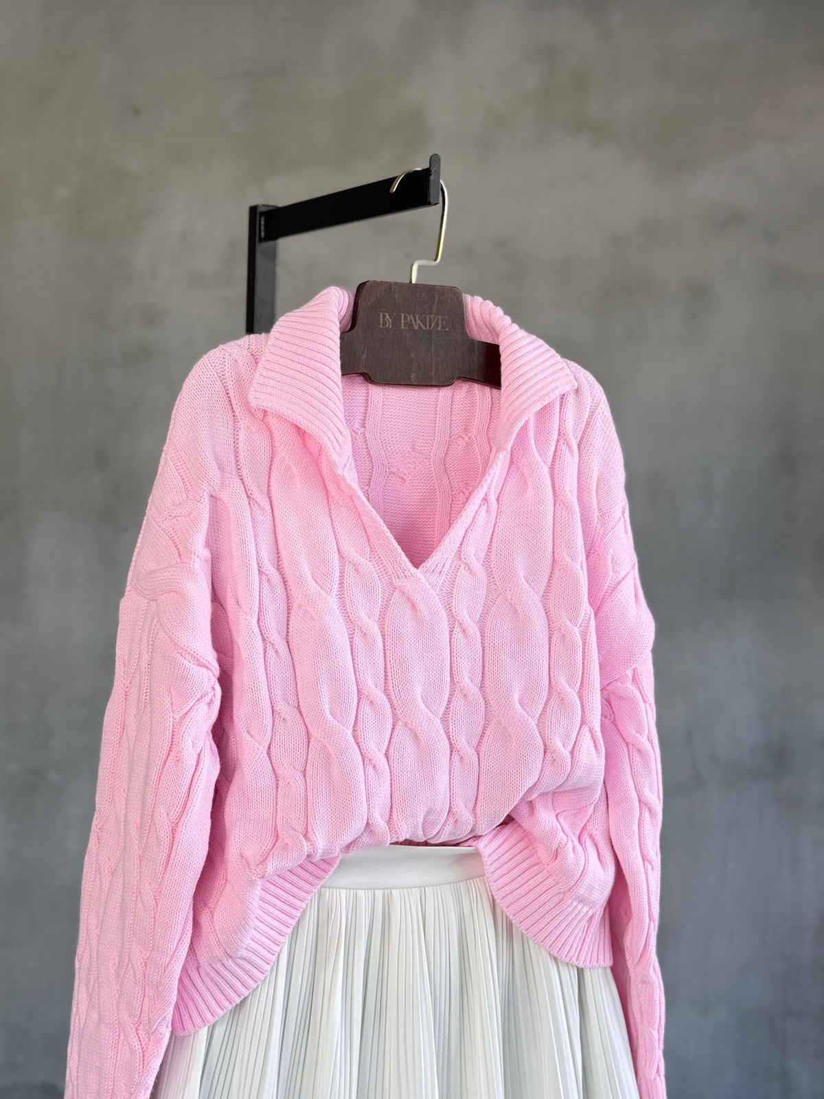 Polo Yaka Saç Örgü Kazak (Pembe)