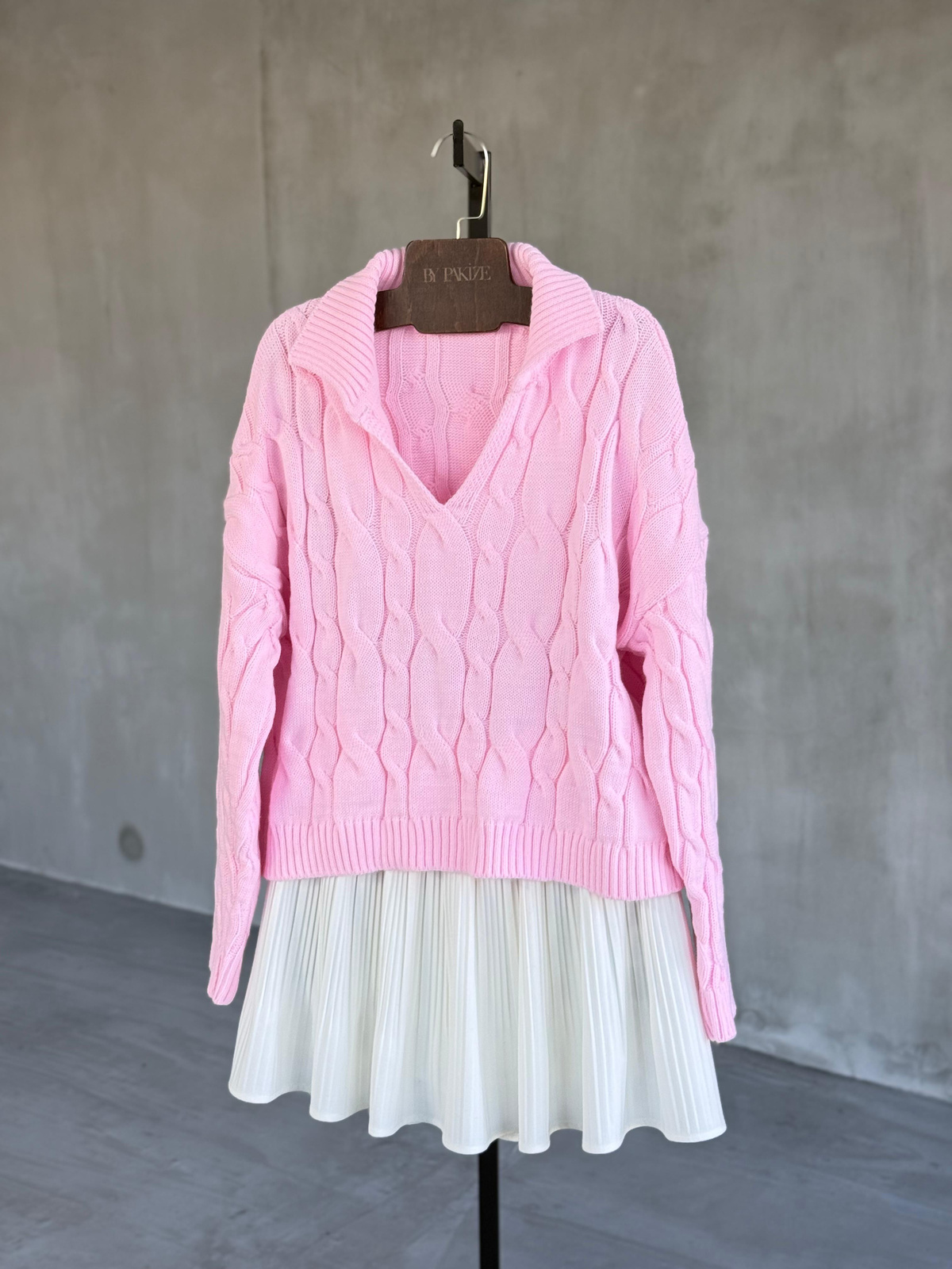 Polo Yaka Saç Örgü Kazak (Pembe)