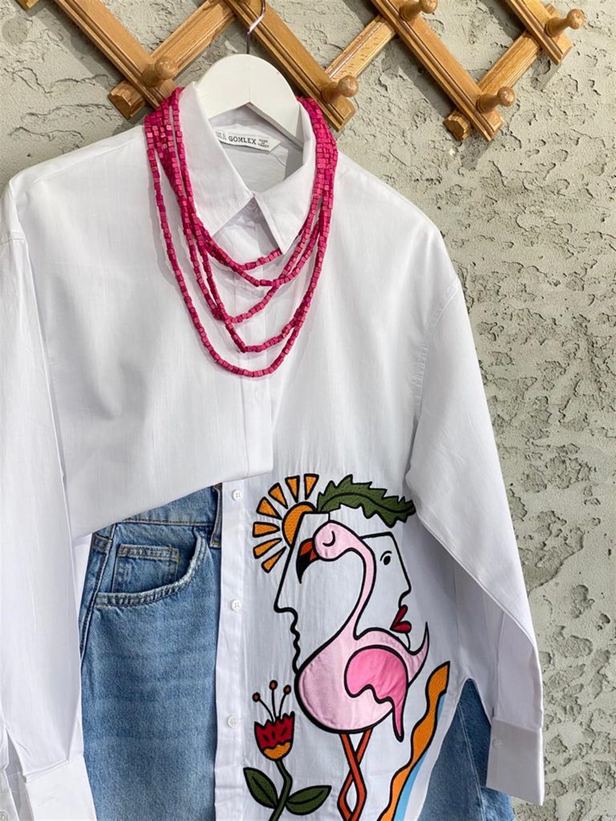 Poplin Dokuma Nakışlı Flamingo Gömlek (Beyaz)