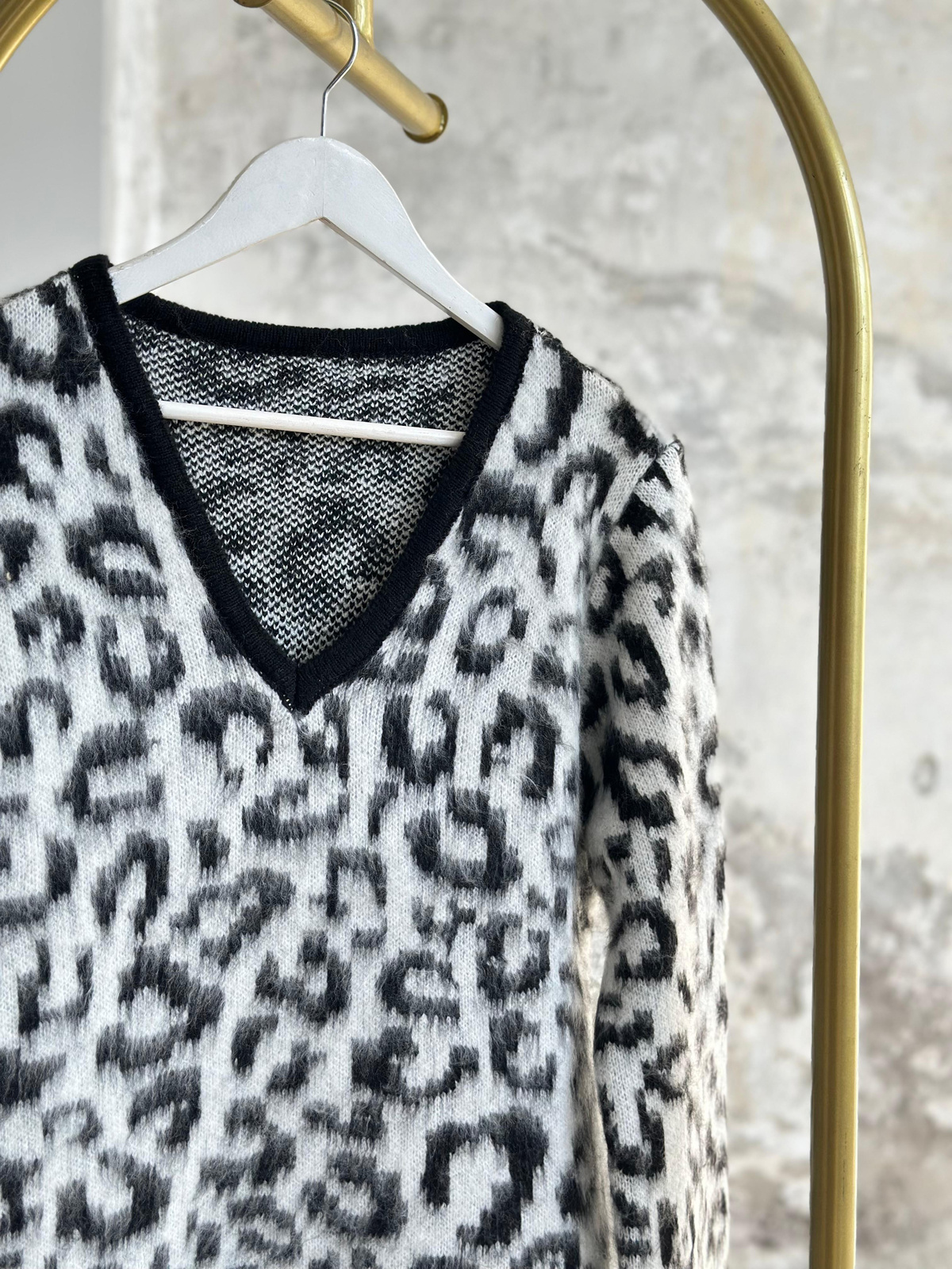 Premium Angora Yünlü Leopar Desen Kazak (Beyaz)