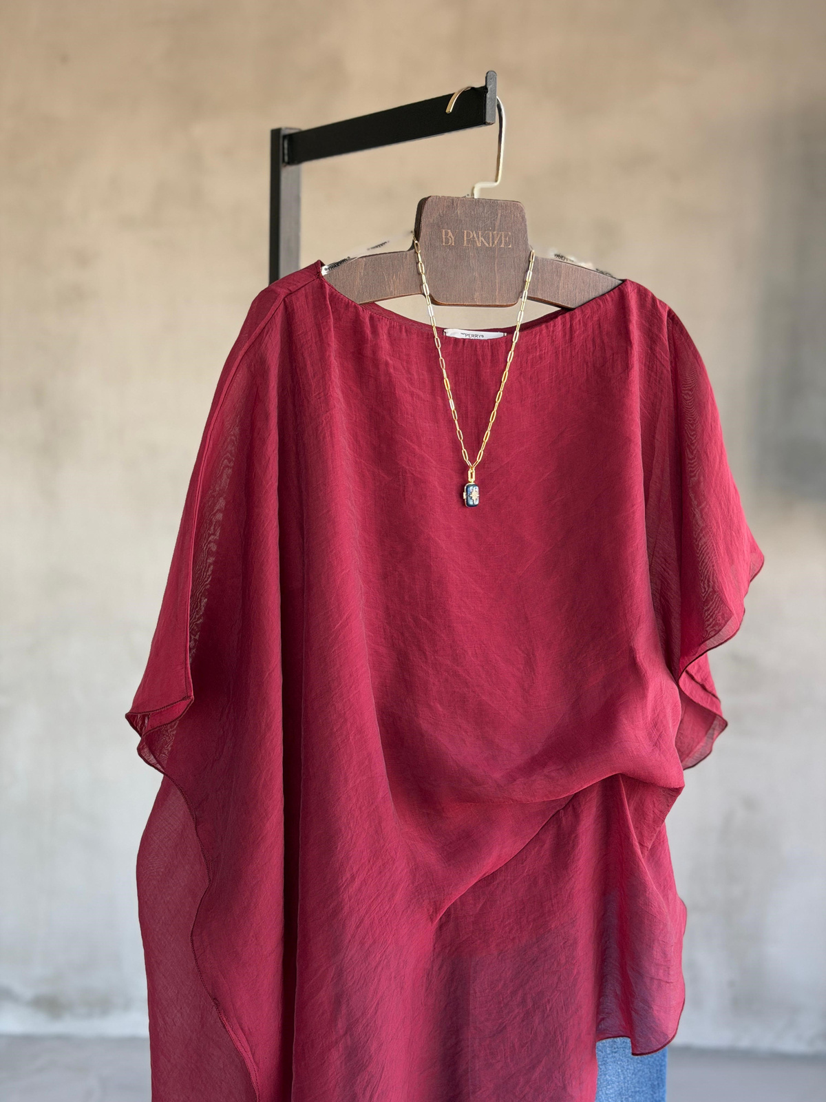 Premium Asimetrik Pelerin Bluz (Bordo)