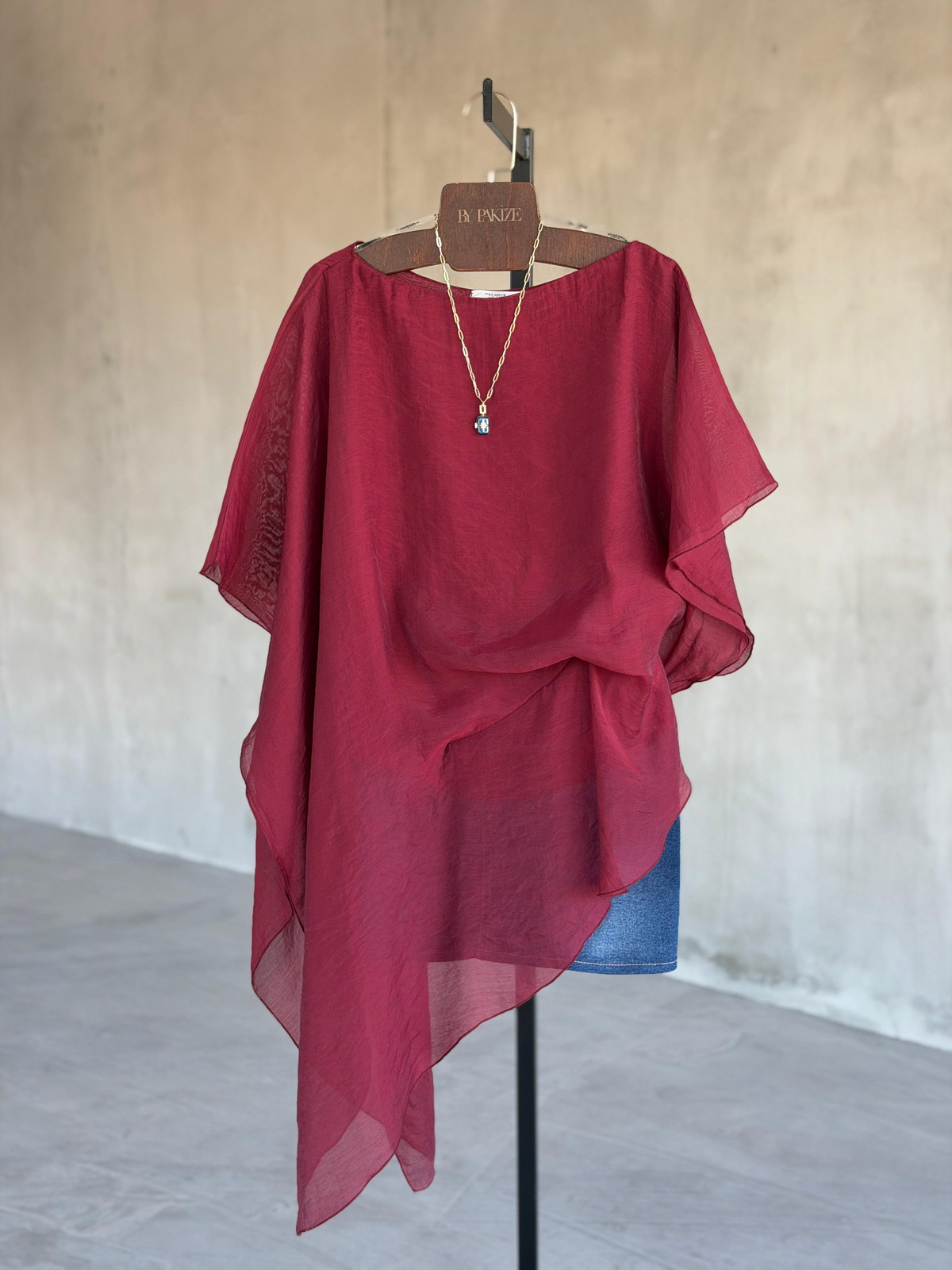 Premium Asimetrik Pelerin Bluz (Bordo)
