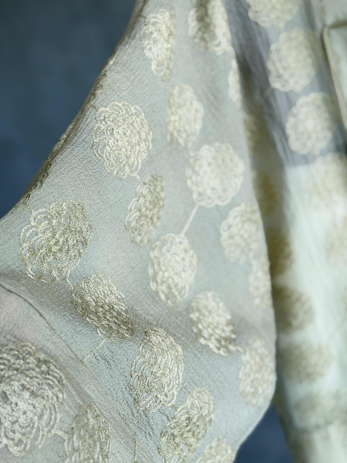 Premium Brode Kumaş Bağlama Detaylı Kimono Gömlek (Adaçayı Yeşili)